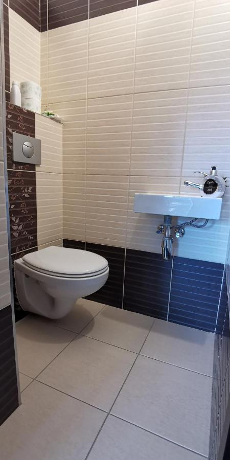 Kolobrzeg-Podczele Appartement Buitenkant foto